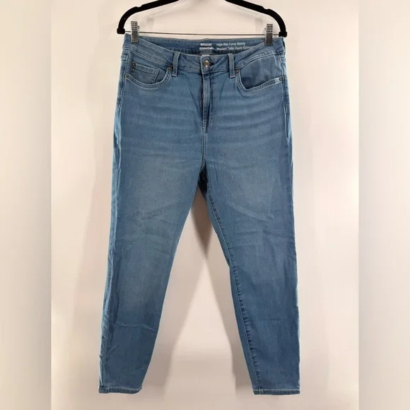 EUC Amazon Essentials Light Wash Skinny Jeans - Picture 6 of 10